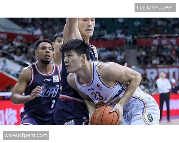 武汉篮球队心理素质强劲跻身全国前五名引发关注 武汉篮球队心理素质强劲跻身全国前五名引发关注