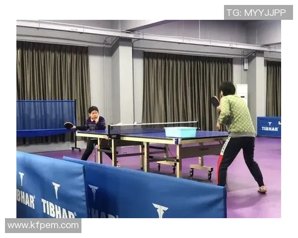 乒乓球魅力无限:深入解析重庆乒乓球队员的独特技能与训练秘诀 乒乓球魅力无限:深入解析重庆乒乓球队员的独特技能与训练秘诀
