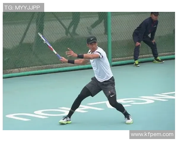 深圳网球队以90分领跑冠军赛积分榜展现强劲实力