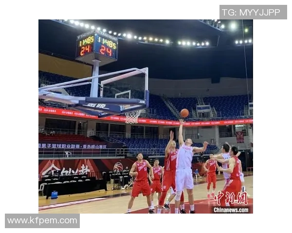 成都篮球队与深圳篮球队实力对比赛后分析与总结